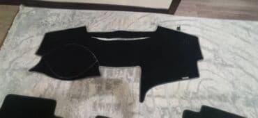 чехол камри 30: Алькантара Накидка на панель Toyota, цвет - Черный, Б/у, Самовывоз — 3