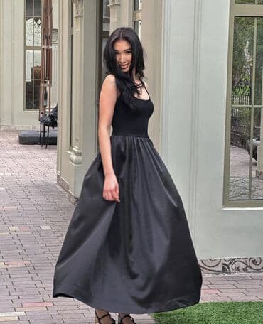 Прокат одежды: Вечернее платье, Классическое, Длинная модель, Атлас, Без рукавов, Корсет, S — 1