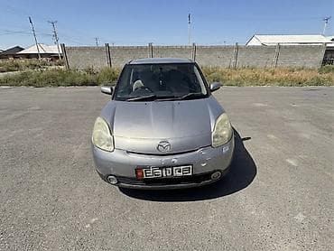 круглый: Mazda Verisa: 2004 г., 1.5 л, Бензин, Хэтчбэк — 3