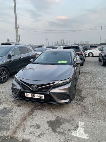 купить фораннер в бишкеке: Toyota Camry: 2021 г., 2.5 л, Автомат, Бензиновая, Седан — 2