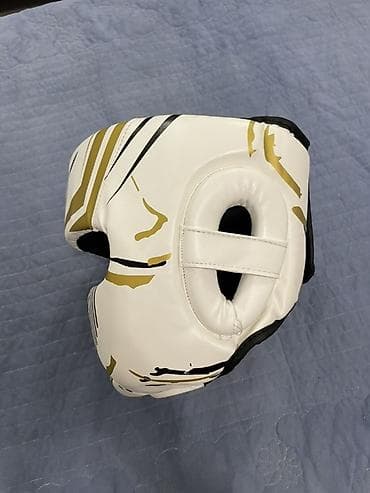 шлем wesing: Боксерский шлем Venum (классическая серия с логотипом Viper), цвет — 3