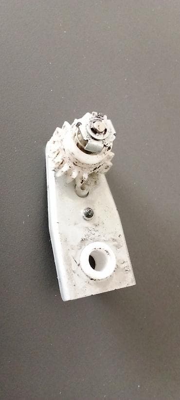 russian language: Поклейка обоев 1-2 года опыта — 4