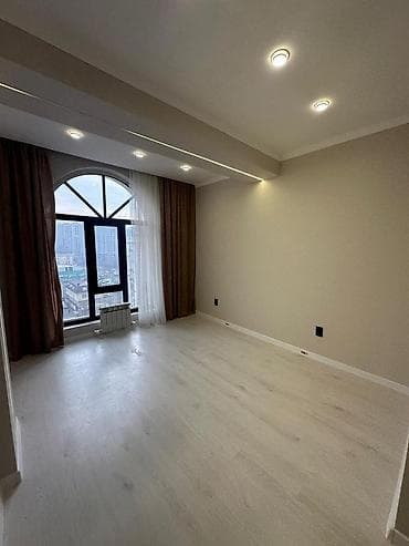 mega hous: 2 комнаты, 56 м², Элитка, 10 этаж, Дизайнерский ремонт — 4