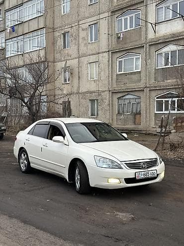w211 e63: Honda Accord: 2004 г., 3 л, Автомат, Бензин, Седан — 5