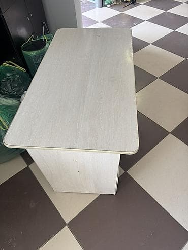 Офисные столы: Офисный стол, Нерегулируемый, Прямоугольный, ЛДСП — 4