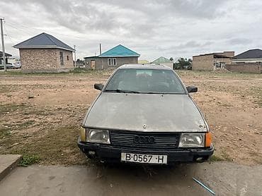 продаю очень срочно: Audi 100: 1988 г., Седан — 4