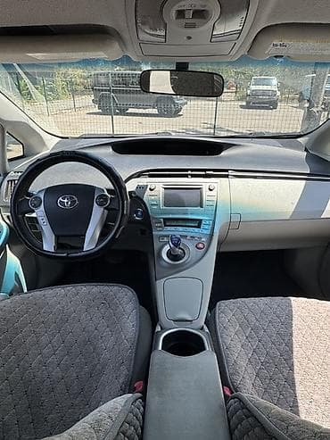 prius 50: Toyota Prius: 2013 г., Вариатор, Гибрид, Хэтчбэк — 4