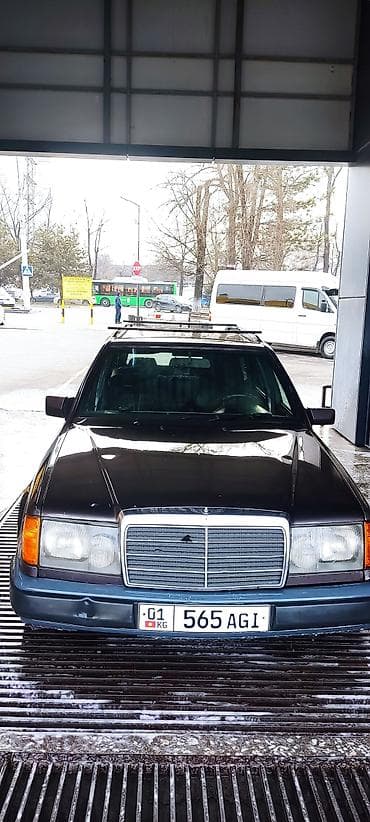 мереседес 124: Mercedes-Benz W124: 1992 г., Универсал — 1