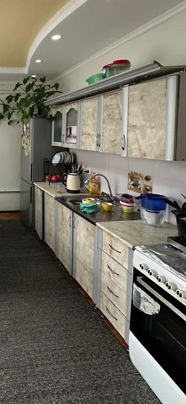 Аренда домов: 60 м², 3 комнаты, Забор, огорожен — 1