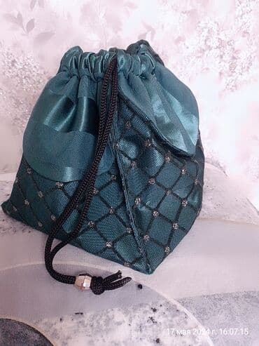 сумка ручной работы из натуральной кожи: Сумочки декоративные, ручной работы, размеры 15×15 ткань Атлас + — 1