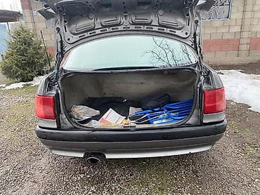 Audi 80: 1988 г., 1.8 л, Ручные, Бензин, Седан