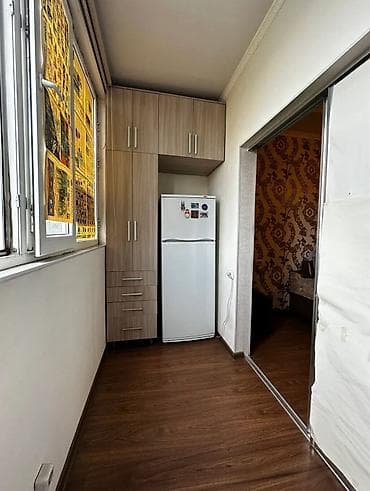 royal construction: 1 комната, 43 м², 106 серия улучшенная, 3 этаж, Косметический ремонт — 5