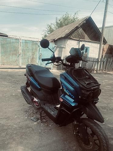 скутер для станта: Тип скутера 150 куб. см, Бензин — 4