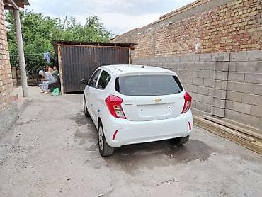 10 r20: Chevrolet Spark: 2020 г., 1 л, Автомат, Бензин, Хэтчбэк — 4