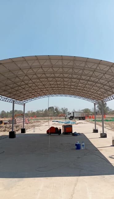 Дизайн, проектирование: Металлический каркас для навеса, выполненный из прочных стальных — 1