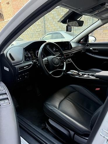 Hyundai Sonata: 2021 г., 2 л, Автомат, Бензин, Седан — 9