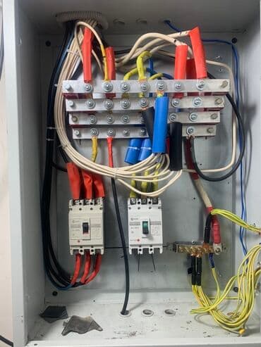 требуется электрик сантехник: Электрик | Установка счетчиков, Электромонтажные работы, Демонтаж электроприборов 3-5 лет опыта — 3