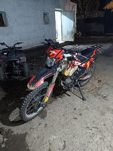 скутеры электрические: Мотоцикл SYMCC/Strong (кросс/эндуро класс).300 кубов - Тип — 1