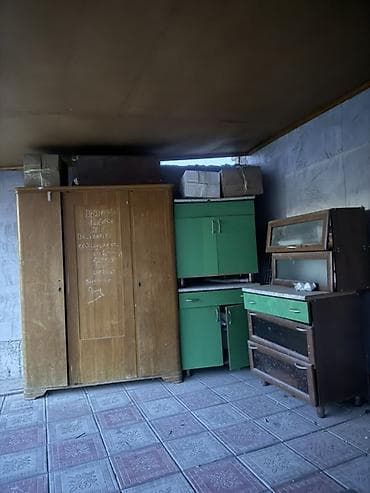 Кухонный гарнитур, цвет - Зеленый, Дерево