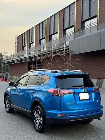 subaru 2000: Toyota RAV4: 2017 г., 2.5 л, Автомат, Бензин, Кроссовер — 3