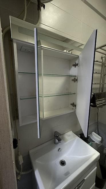 тумба с раковиной в ванную: Тумба для ванны, Б/у, С раковиной, Самовывоз, цвет - Белый — 6