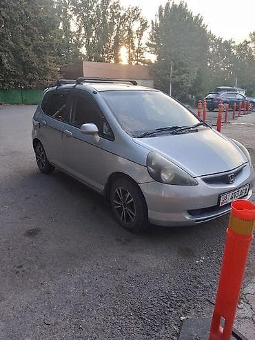 Honda Fit: 2003 г., 1.3 л, Вариатор, Хэтчбэк — 1