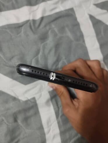 Акылдуу сааттар: IPhone 11, Колдонулган, 64 ГБ, Кара, Заряддоочу түзүлүш, Коргоочу айнек, 100 % — 3