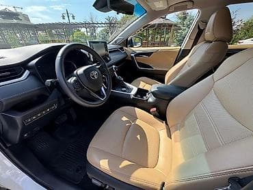 парктроники на авто: Toyota RAV4: 2020 г., 2.5 л, Автомат, Гибрид, Кроссовер — 9