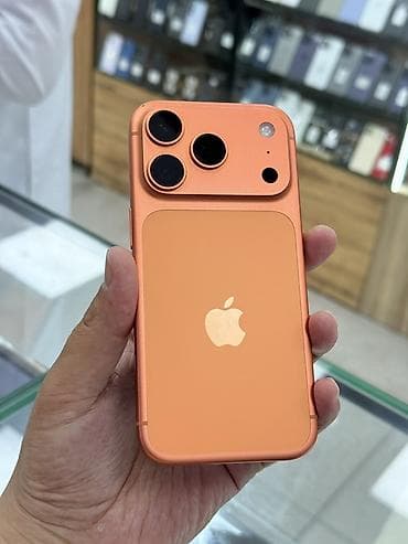 IPhone 17 Pro, Б/у, 512 ГБ, Оранжевый, Защитное стекло, Чехол, 99 %