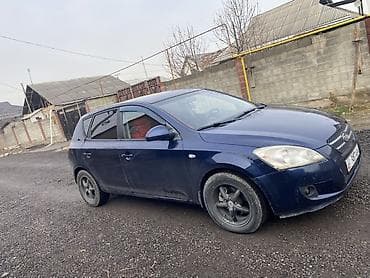 sprinter cdi: Kia Ceed: 2008 г., 1.6 л, Автомат, Бензин, Хэтчбэк — 2