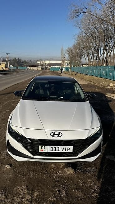 hyundai staria: Hyundai Elantra: 2022 г., 1.6 л, Типтроник, Газ, Седан — 1