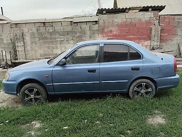Hyundai Accent: 2005 г., 1.5 л, Кол менен иштөөчү, Бензин, Седан — 2