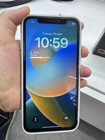 aplle x: IPhone X, Б/у, 64 ГБ, Серебристый, Чехол, 62 % — 2