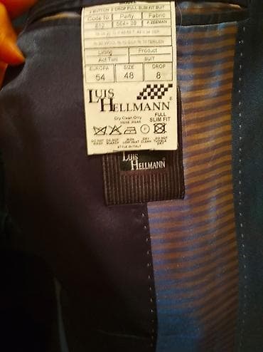 54р., 8 рост, Италия, муж., класс., костюм, оригинал, пиджак и брюки