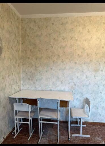 сдам частный дом без посредников рядом просп жибек жолу бишкек: 1 комната, 18 м², Гостиничный тип, 2 этаж, Старый ремонт — 4