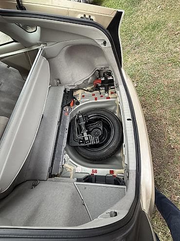 tayota progres: Toyota Prius: 2011 г., 1.8 л, Вариатор, Гибрид, Хэтчбэк — 10