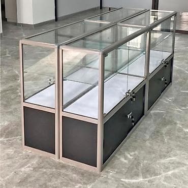 Соода жабдуулары: Прилавок витрина из профиля и стекла, торговые витрины для магазина — 4