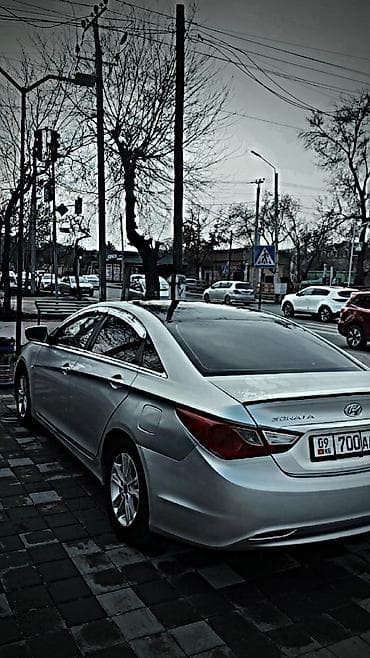 трактор мтз 82 купить бу: Hyundai Sonata: 2010 г., 2 л, Автомат, Газ, Седан — 4