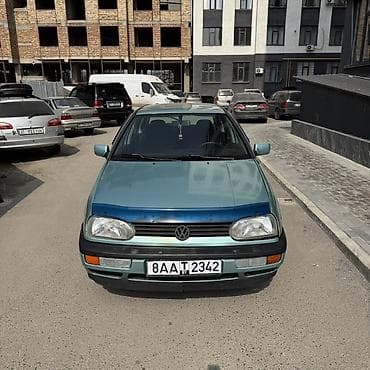 Volkswagen Golf: 1992 г., Хэтчбэк