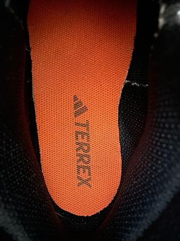 Мужская обувь: Мужские ботинки, 42.5, 43, Adidas, Новый, цвет - Черный, Платная доставка — 7