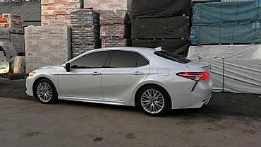 пл: Toyota Camry: 2018 г., 2.5 л, Автомат, Бензин, Седан — 3