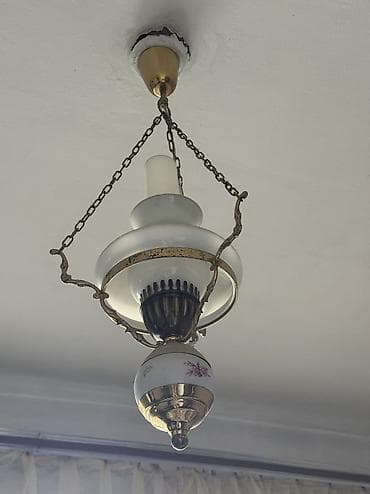 костюм для девочки: Винтажный светильник!!! Ретро. 
В комплекте есть три люстры и бра — 4