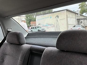 Volkswagen Vento: 1996 г., Механика, Седан — 6