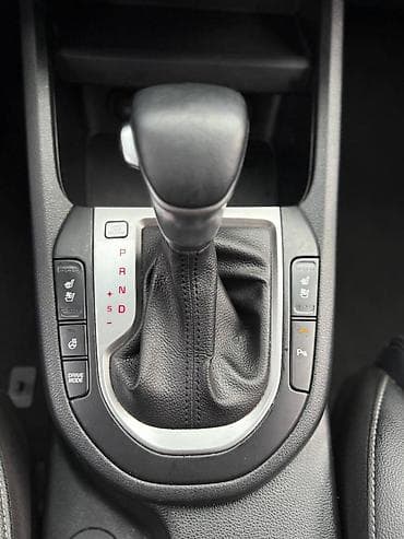 продаю киа бишкеке: Kia K3: 2019 г., Седан — 5