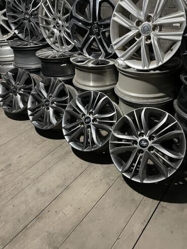 купить диски на гольф 4: Литые Диски R 17 Kia, Комплект, отверстий - 5, Б/у — 1