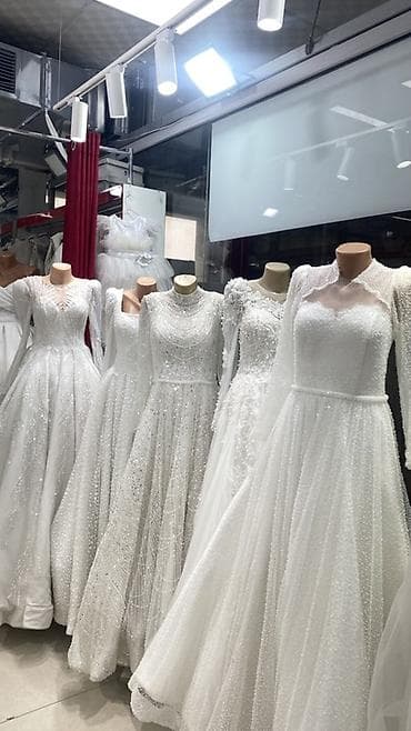 Личные вещи: У нас акция!!! Свадебные платья начинаются с 4999 сомов!!! Большой — 1
