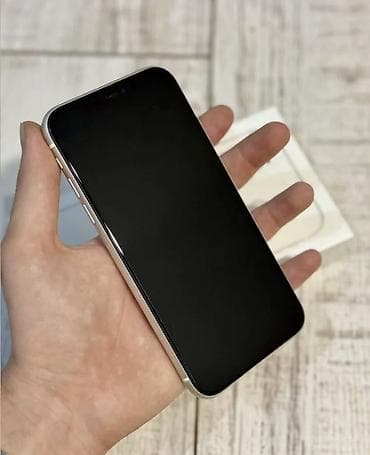 IPhone 11, Б/у, 128 ГБ, Белый, Зарядное устройство, Чехол, Кабель, 82 %