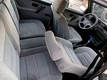 e50 amg: Volkswagen Golf: 1988 г., 1.8 л, Механика, Бензин, Хэтчбэк — 6