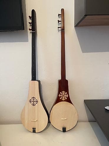 Флейты: Эң мыкты сапаттагы карагай комуздар. Чалыңыз, айырмаларын түшүндүрүп — 1