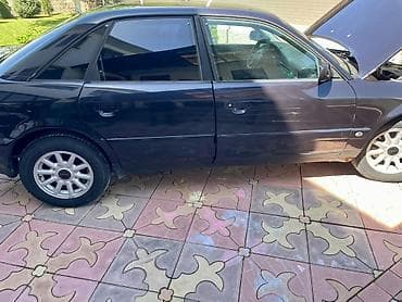форь: Audi A6: 1996 г., 1.8 л, Механика, Бензин, Седан — 10